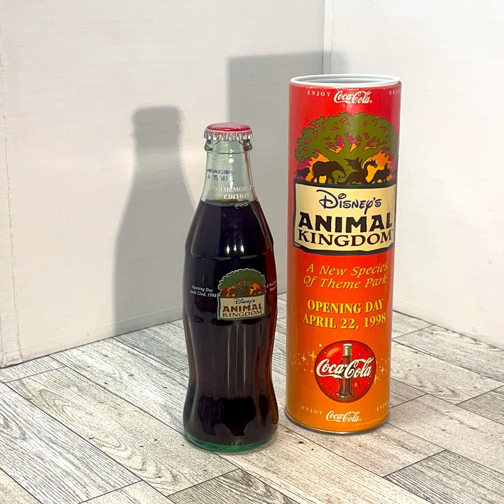 Disney Animal Kingdom Opening Day April 22 ,1998 Coca Cola Bottle and Tube